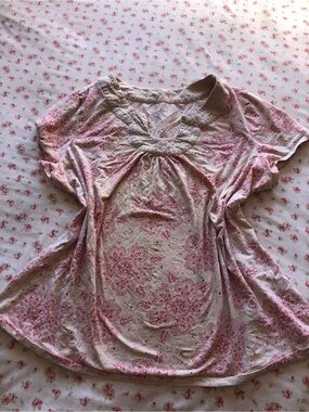 Women's Pink Floral Short-Sleeve Gathered Scoop Neck Blouse